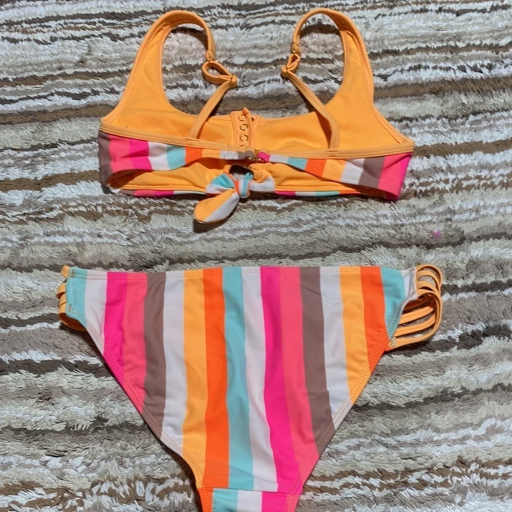 California Sunshine Bikini Swim - Picture 4 of 7